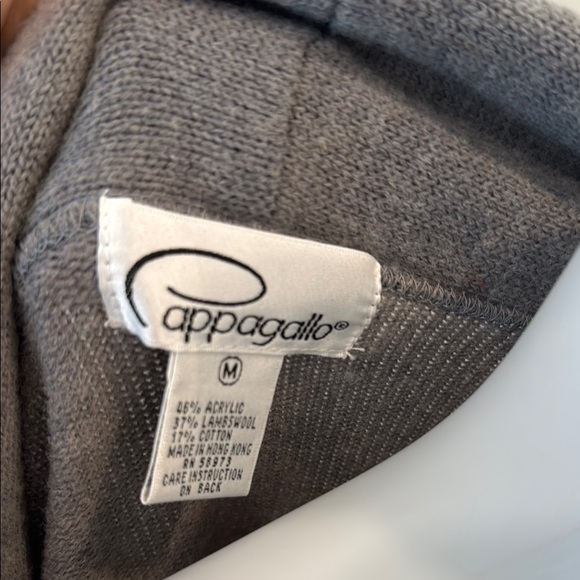 Cappagallo Medium Wool Blend Grey Red Cardigan Toggle Sweater Fair Isle Pattern - Picture 4 of 10